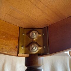 Karimoku 木製 ダイニングテーブル 正方形の画像