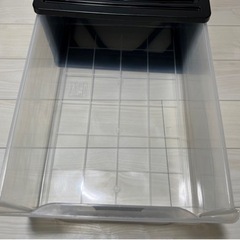 衣装ケース2つの画像
