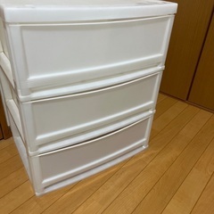 ３段衣装ケース