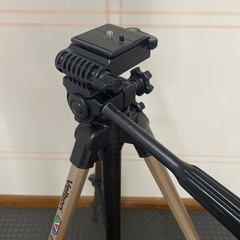 【受け渡し決定済み】ベルボン　三脚　cx440の画像