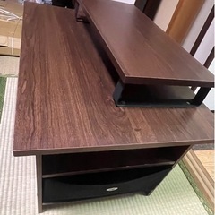 収納付き テーブル 机 (1年使用)  家具 の画像