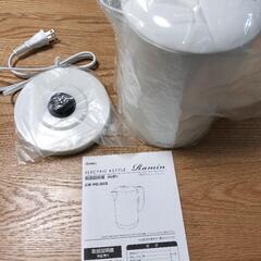 電気ケトルの画像