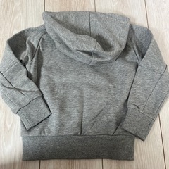 100㎝　NIKEパーカー
の画像