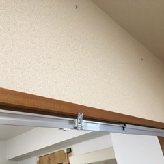 ロールスクリーン　テンションバー