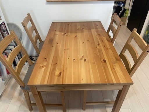 イケア ダイニングテーブル【大人気のヨックモック】