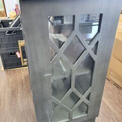 処分大特価！【店頭引き取り限定】Loxley Rowe アリ 36" アクセントキャビネットの画像