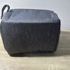 HAKUBAコンパクトなカメラケースの画像