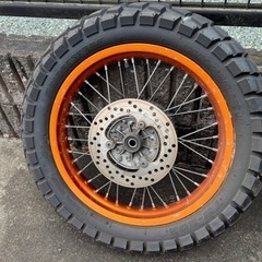 トリッカー純正ホイール　前後タイヤ付きの画像