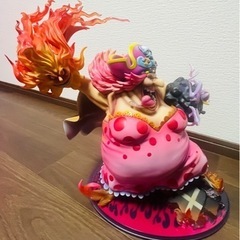 ⭐︎開封品・箱無し⭐︎P.O.P マキシマム　ビッグマム　フィギュアの画像