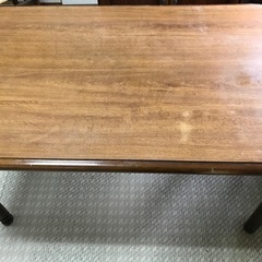 ⭕️カリモク高級ダイニングテーブル 　引越しの為、出品致します。 値下げ交渉可能。お気軽にお申し付け下さい。買い手が見つからない場合には今月末に削除致します。⭕️の画像