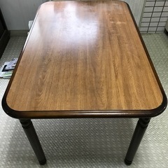⭕️カリモク高級ダイニングテーブル 　引越しの為、出品致します。 値下げ交渉可能。お気軽にお申し付け下さい。買い手が見つからない場合には今月末に削除致します。⭕️の画像