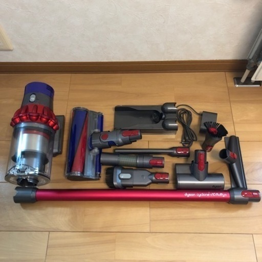 ダイソンV10 Fluffy コードレス掃除機