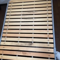 無料　折りたたみ簡易ベッド
の画像