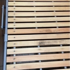 無料　折りたたみ簡易ベッド
の画像