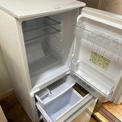 シャープ　冷蔵庫の画像