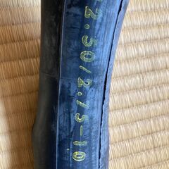 バイク用タイヤ　チューブの画像