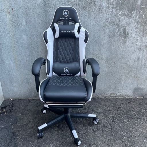 ゲーミングチェア　GTPLAYER ホワイト×ブラック