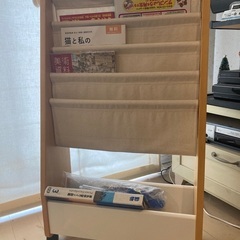 絵本ラック