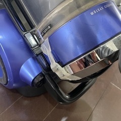 受付終了！TOSHIBA   掃除機　サイクロン式　　の画像