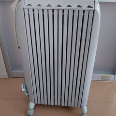 デロンギのオイルヒーターです。の画像
