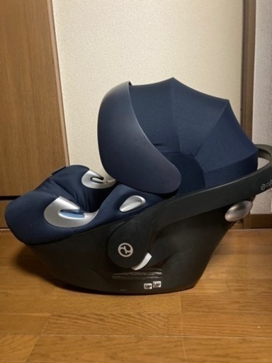 チャイルドシート　トラベルシステム
cybex Cloud  PLATINUM