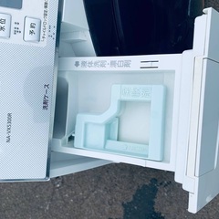 ♦️Panasonicドラム式電気洗濯乾燥機【2014年製 】NA-VX5300Rの画像
