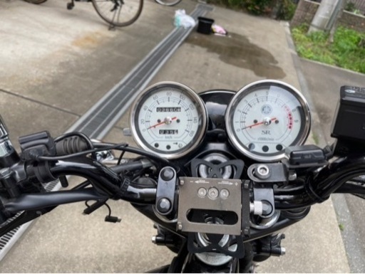 バイク YAMAHA SR400 2019年製