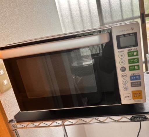 目立った傷や汚れなし　YAMADA ヤマダ　電子レンジ HerbRelax YMW-S18B1 2015年製