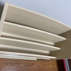 絵本ラックの画像