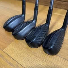 手渡し希望　ADAMS アダムス IDEA TECH V4 Hybrid 3-9、PWセットの画像