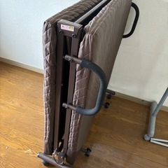 折りたたみ シングルベッドの画像