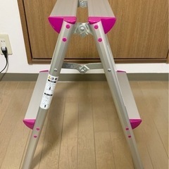 【お譲り先決まりました】2段アルミ脚立(踏み台) の画像