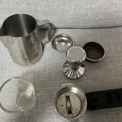デロンギ エスプレッソマシンの画像