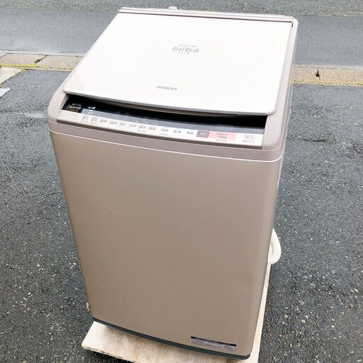 日立✨10キロの洗濯乾燥機がこの値段！！（洗濯10Kg・乾燥5.5Kg）✨BW-DV100B✨2017年製✨動作確認済(保証３ヵ月）・洗浄・除菌済み✨USED品✨サイズ：（約）幅61×奥行63.5×高さ106ｃｍ【こちらは店舗です。浜村鹿野温泉ICから3分 買取本舗 宮本リサイクル 営業時間9～19時 定休日水曜のみ】