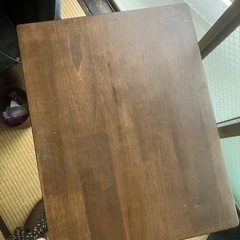 折りたたみ式デスクの画像