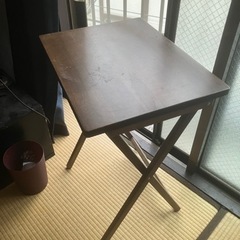 折りたたみ式デスク