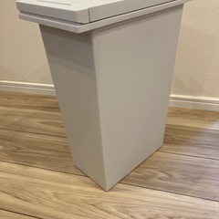 【ニトリ】ゴミ箱(20L)