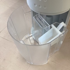 【美品】コロナ 衣類乾燥除湿機 CORONA 2018年製 CD-P63A Amazon | CORONA(コロナ) 衣類乾燥除湿機 除湿量6.3L(木造7畳・鉄筋14