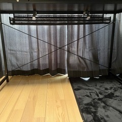 デスク　配線トレーつきの画像