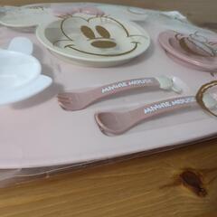 【ディズニー】【新品未使用】ミニー　ベビー　カトラリー&お皿セットの画像