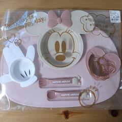 【ディズニー】【新品未使用】ミニー　ベビー　カトラリー&お皿セットの画像