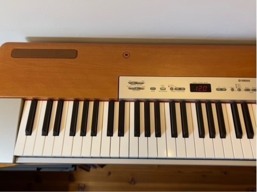 【取引中】ヤマハ電子ピアノ　P-120S