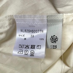 ナノユニバース ブラウスの画像