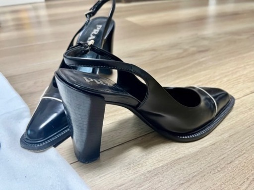 PRADA 本革ミュール