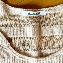 新品同様　　夏用薄手セーターの画像