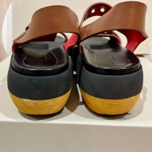 MARNI プラットホーム　厚底レザーサンダル
