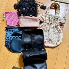 小物、化粧品入れポーチなど６点セット