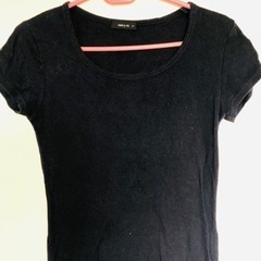 コムサ　Mサイズ半袖Tシャツ　　の画像