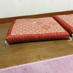 座布団５枚　昭和レトロの画像
