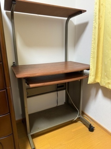 美品⭐️パソコンデスク